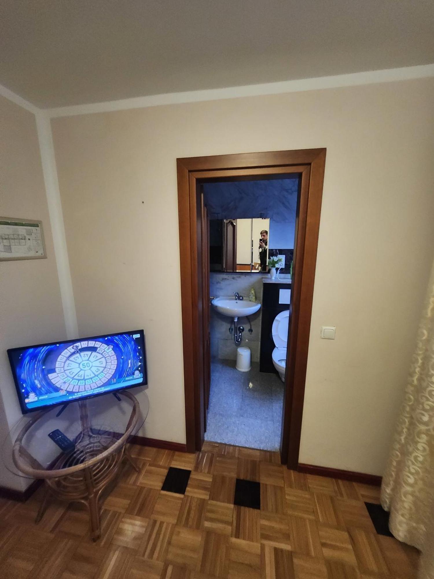 Apartment Einzellzimmer Mit Extra Bad 25 *